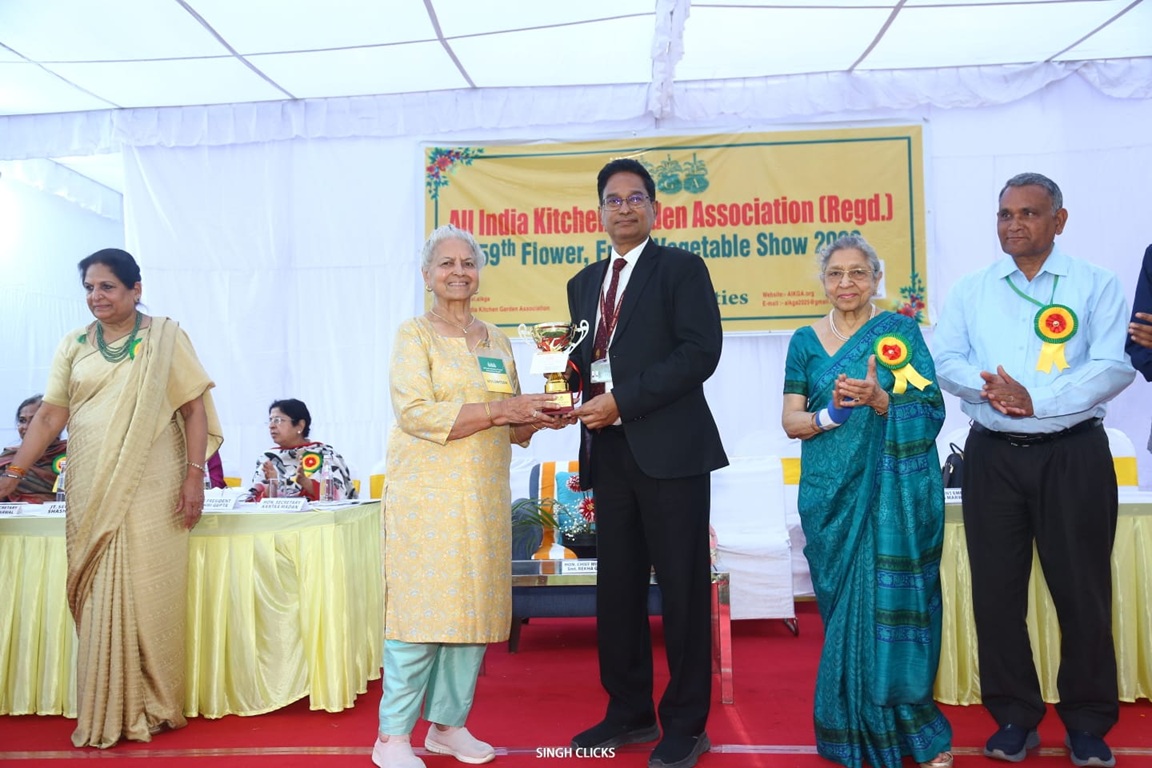 Honorable CM of Delhi Madam Rekha Gupta at All India Kichen Garden Association Meeting at ICAR-IARI